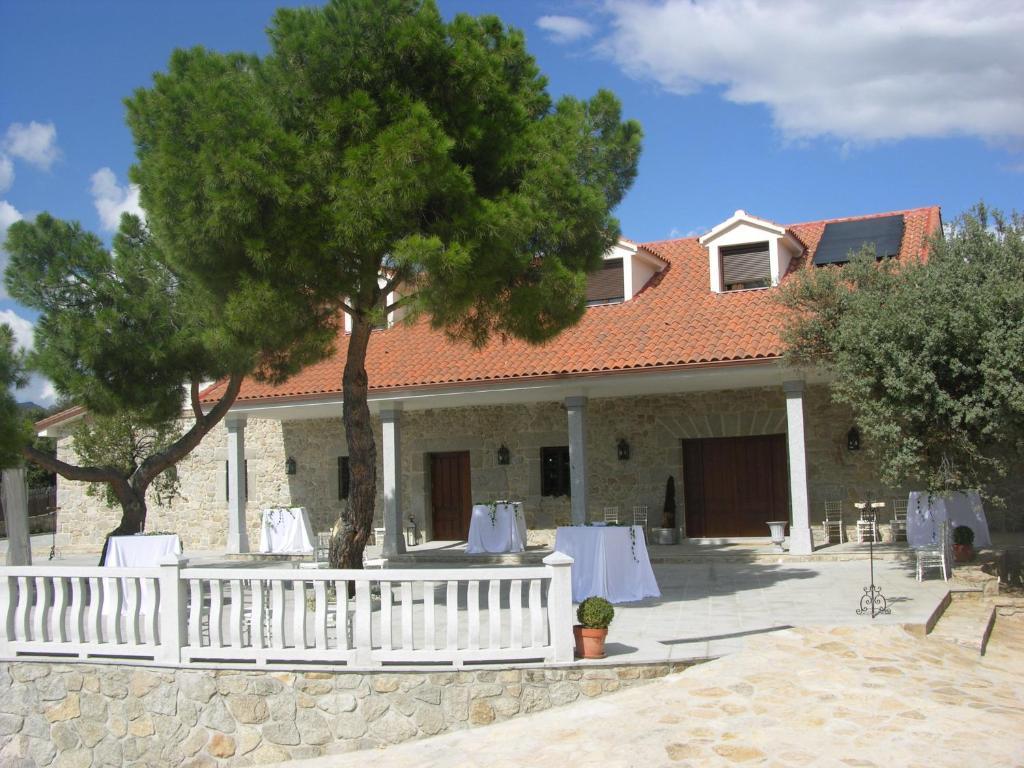 Albus Albi Guest House Colmenar del Arroyo Exterior photo